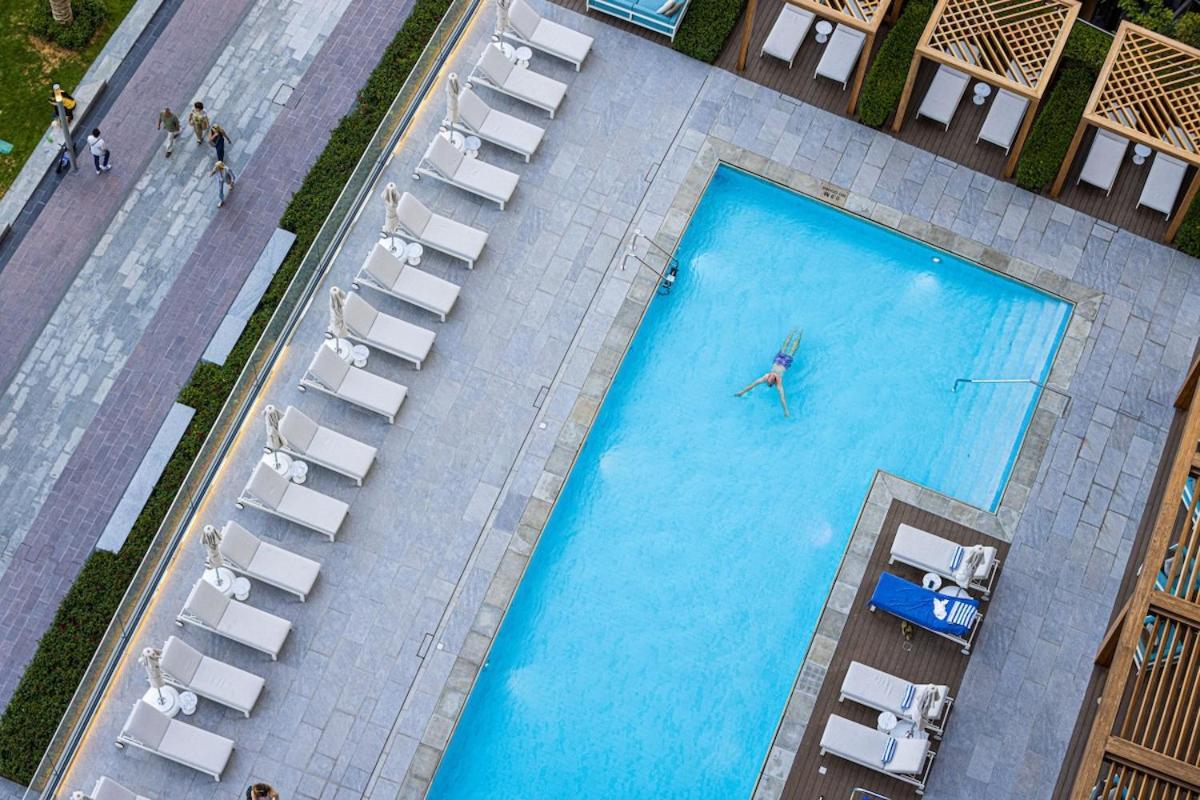 Apartment Experience Unparalleled Luxury *