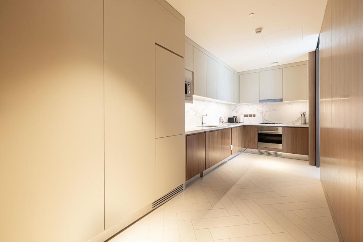 Experience Unparalleled Luxury Apartment